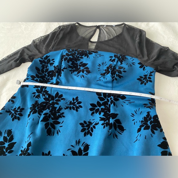 Maternity Blue Formal Dress w Black Velvet Florals & Black Mesh Neckline Medium - Picture 7 of 11